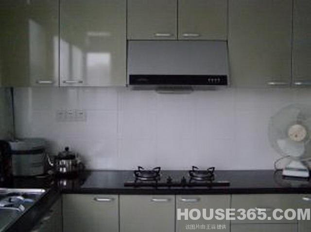 合肥春雨花园 地段位置好 48中学区房 交通便利