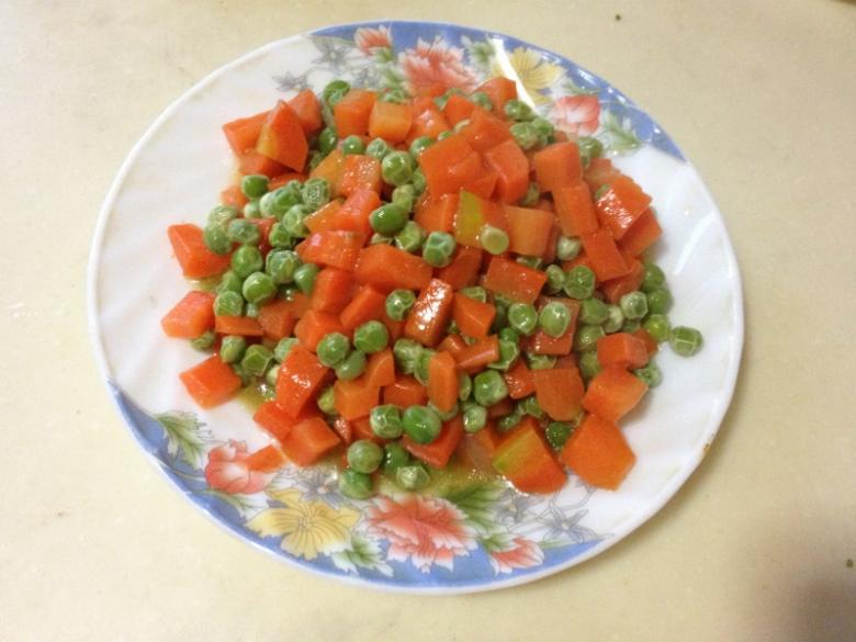 豌豆胡萝卜丁