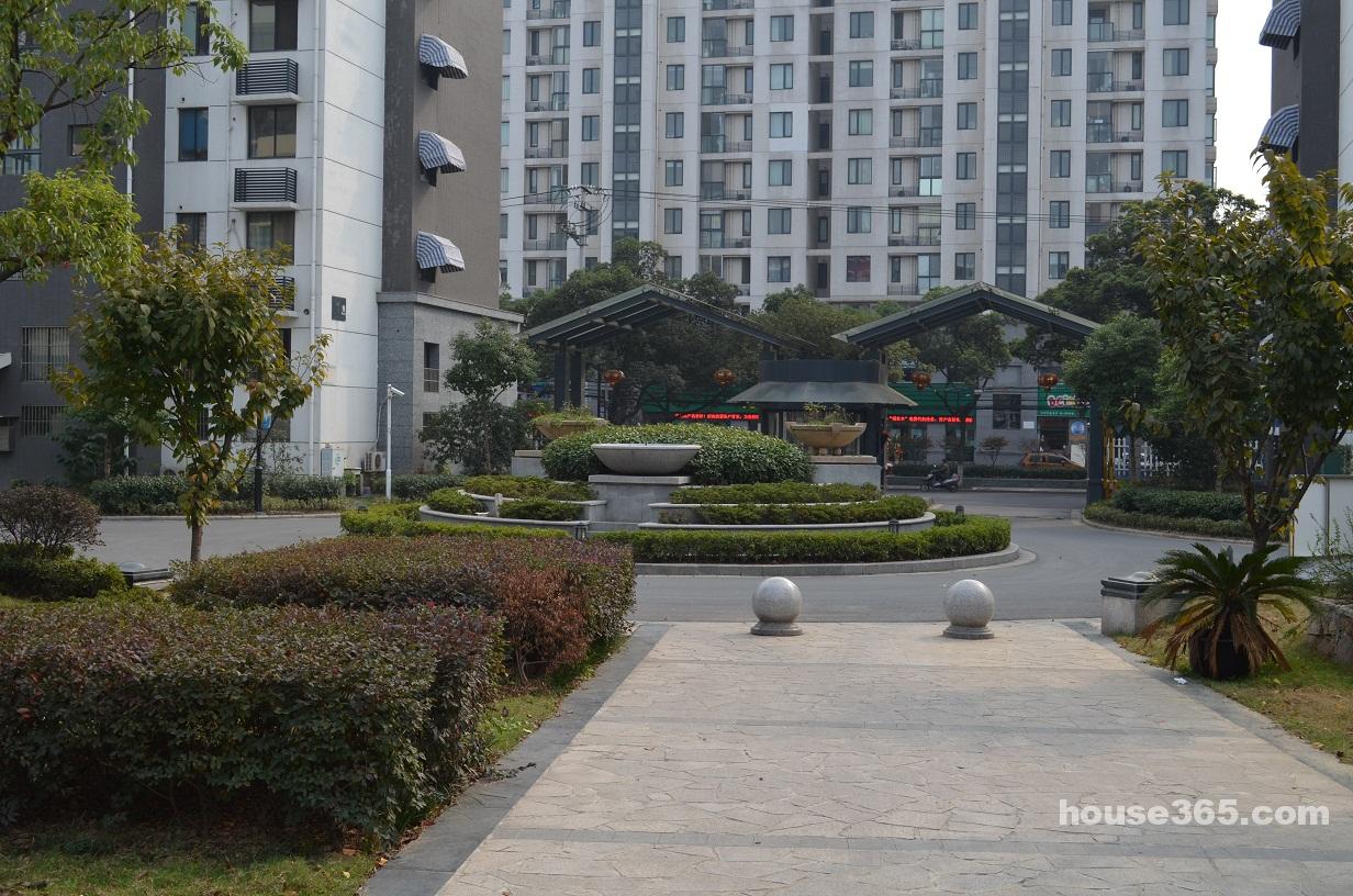 御庭苑西园路中430号